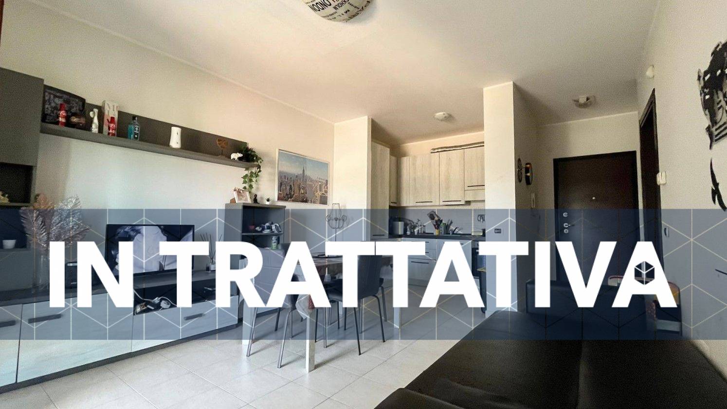 2غرفة شقة في Rome, Italy رقم 34036