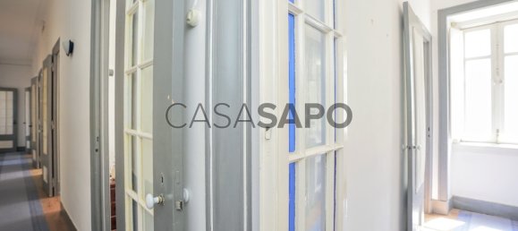 4 bedrooms Apartment in Lisbon, Portugal No. 235789 10