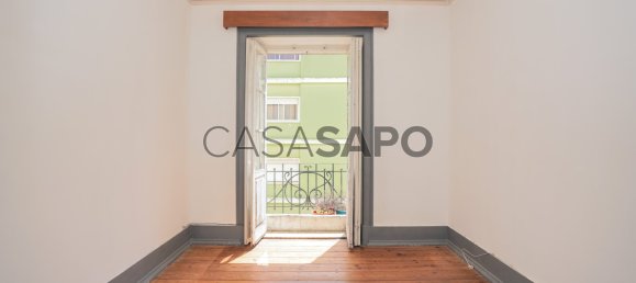 4 bedrooms Apartment in Lisbon, Portugal No. 235789 13