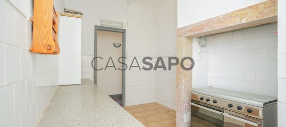 4 bedrooms Apartment in Lisbon, Portugal No. 235789 17