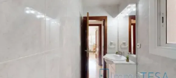 4 bedrooms Apartment in Barcelona, Spain No. 183841 28
