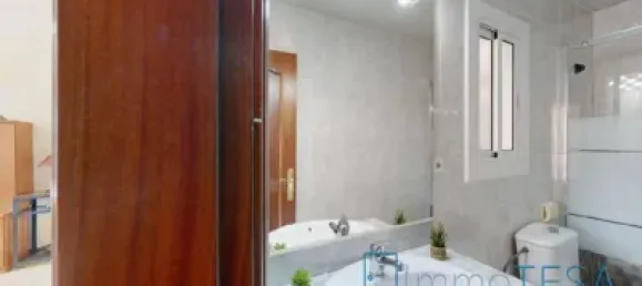 4 bedrooms Apartment in Barcelona, Spain No. 183841 25