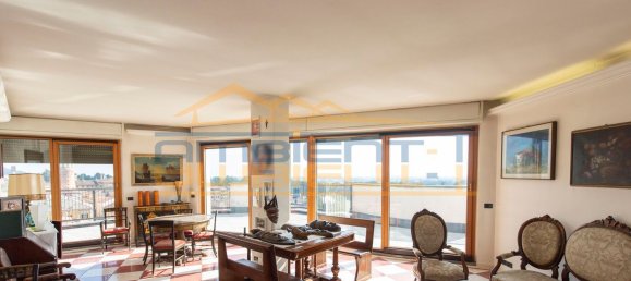 4-Zimmer Penthouse in Merate, Italy, Nr. 144646 8