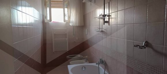 2 bedrooms Apartment in Bari, Italy No. 18259 13