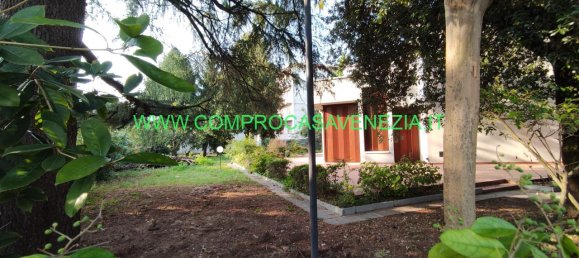 11 rooms Villa in Venice, Italy No. 230297 7