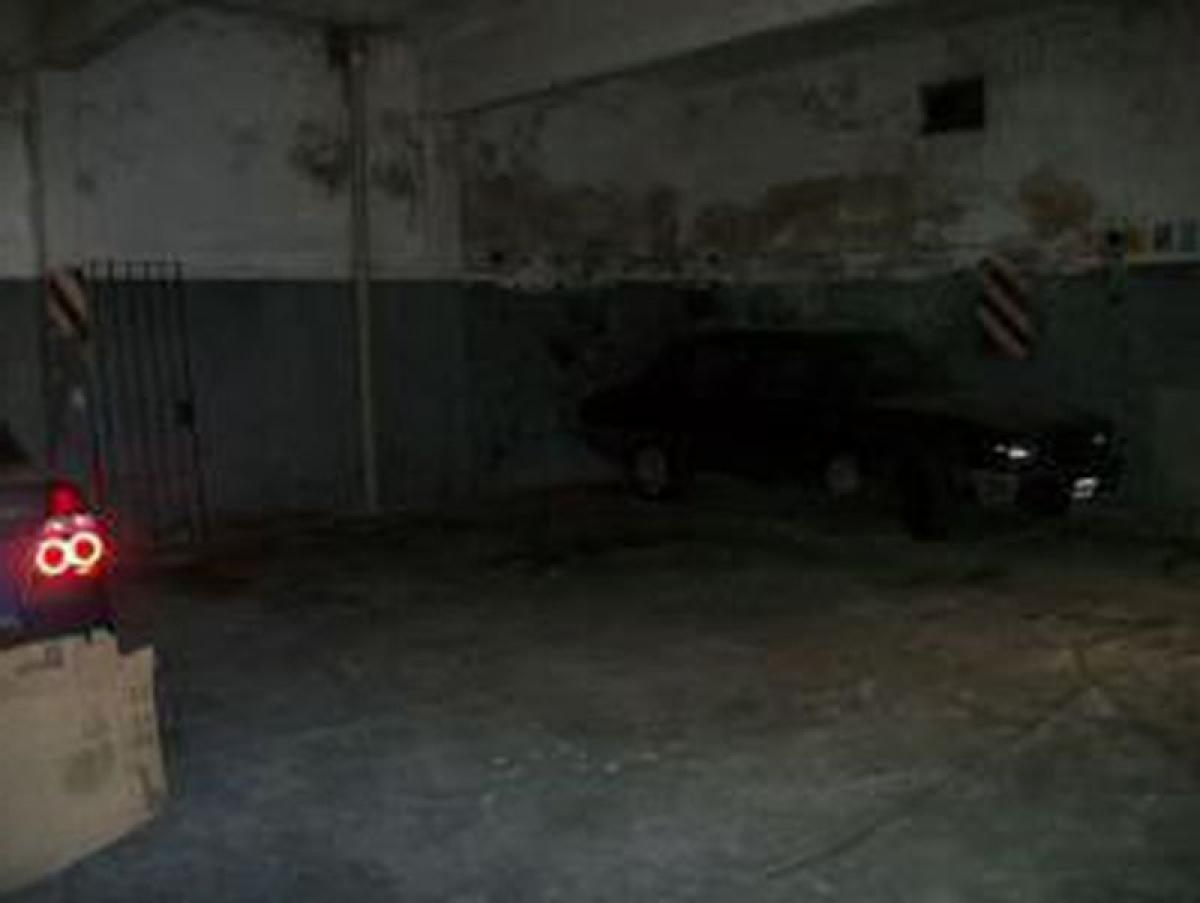  Commercial property in Lanus, Argentina No. 22897