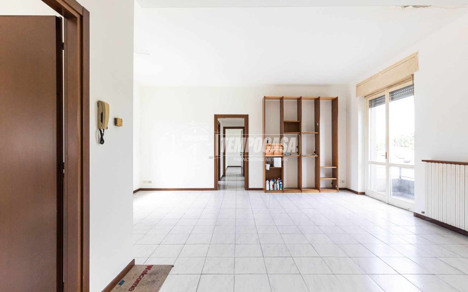 Apartamento T2 em Carugo, Italy N.º 354164