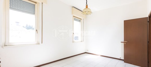 Apartamento T2 em Carugo, Italy N.º 354164 11