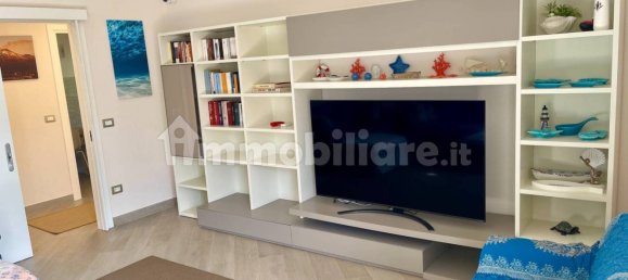 Apartamento de 3 dormitorios en Aci Castello, Italy No. 102444 2