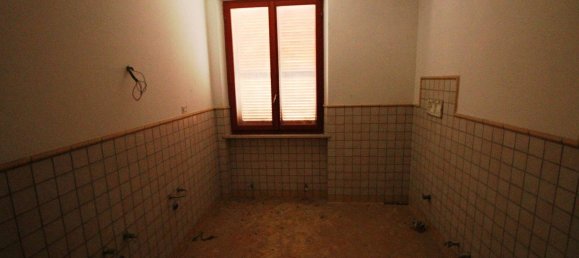 5 bedrooms Apartment in Potenza Picena, Italy No. 351508 22