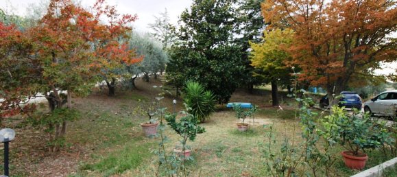 5 bedrooms Apartment in Potenza Picena, Italy No. 351508 13