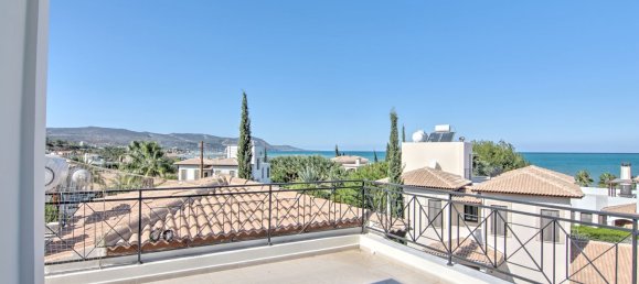 3 bedrooms Villa in Polis, Cyprus No. 6045 22