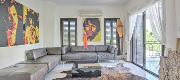 3 bedrooms Villa in Polis, Cyprus No. 6045 4