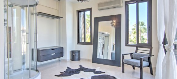 3 bedrooms Villa in Polis, Cyprus No. 6045 15