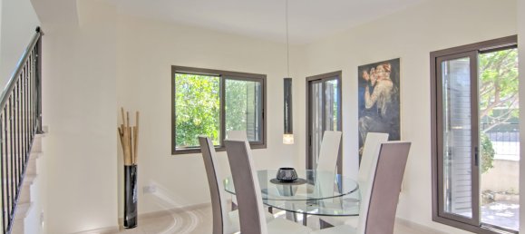 3 bedrooms Villa in Polis, Cyprus No. 6045 9