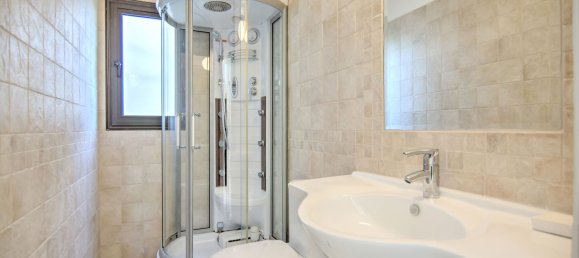 3 bedrooms Villa in Polis, Cyprus No. 6045 11