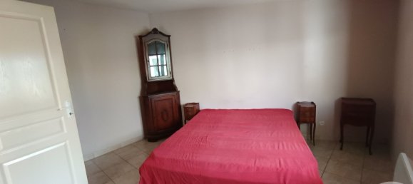 2 bedrooms House in Lesparre-Medoc, France No. 95761 10