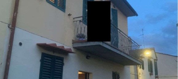 3 bedrooms Apartment in Campi Bisenzio, Italy No. 335749 2