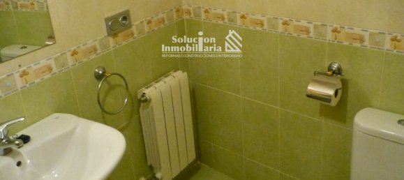 Apartamento de 3 dormitorios en Villares de la Reina, Spain No. 19774 20