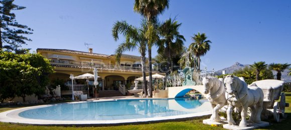 4 bedrooms Villa in Marbella, Spain No. 112438 7