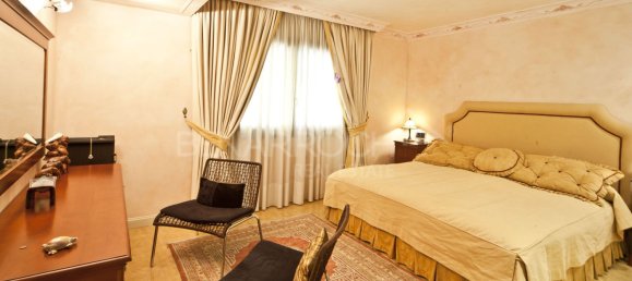 4 bedrooms Villa in Marbella, Spain No. 112438 17