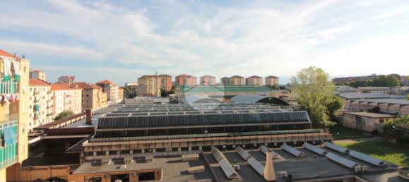 Apartamento de 2 dormitorios en Turin, Italy No. 340415 14