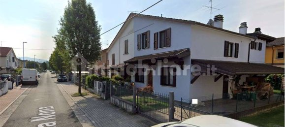 2 bedrooms Villa in Brescia, Italy No. 355741 5