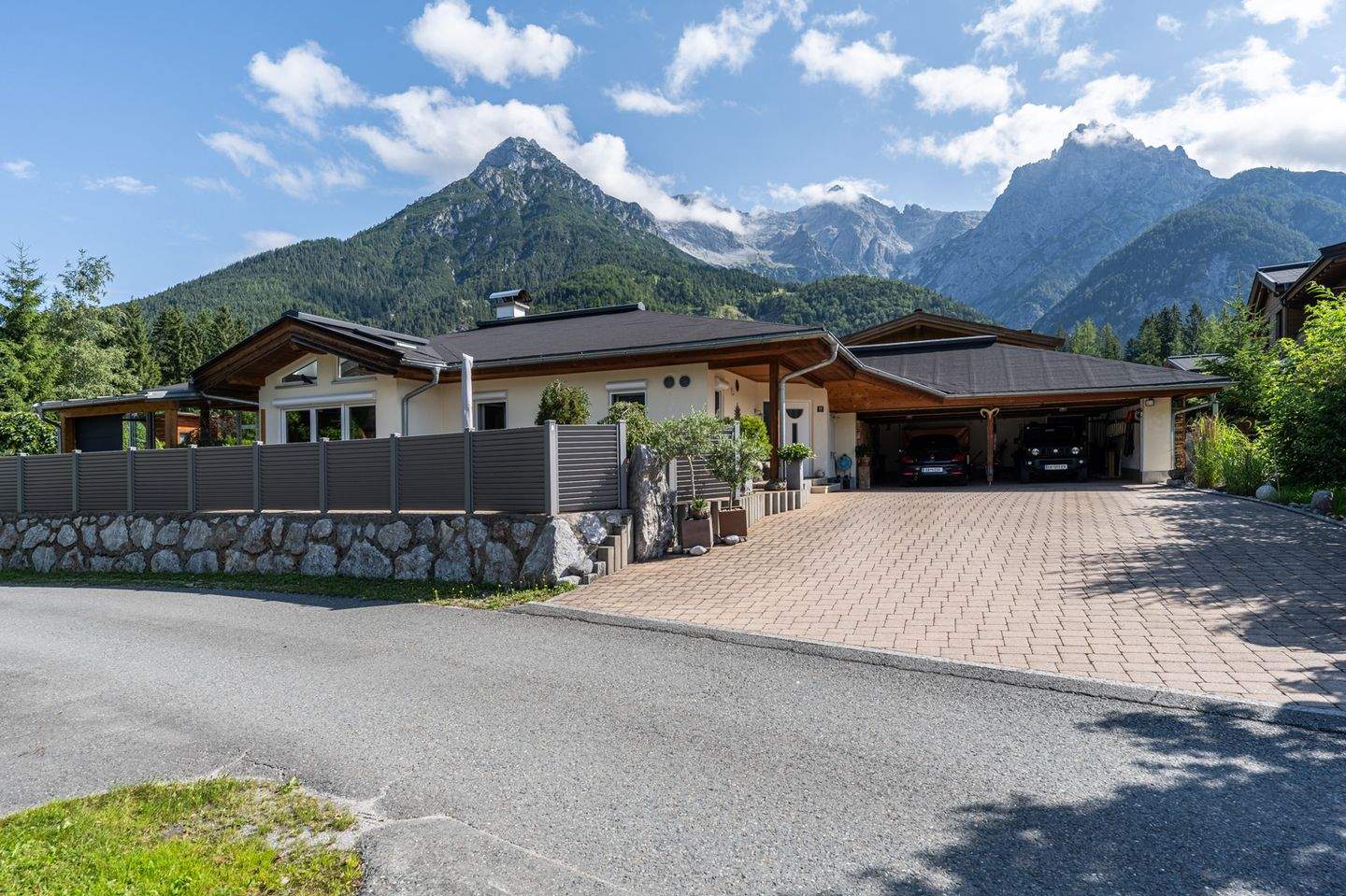 Бунгало с 4 комнатами в Занкт Улрих ам Пиллерзе, Австрия № 134831