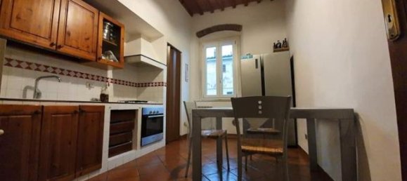 2 bedrooms Apartment in Ponsacco, Italy No. 253329 2