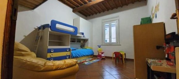 2 bedrooms Apartment in Ponsacco, Italy No. 253329 5