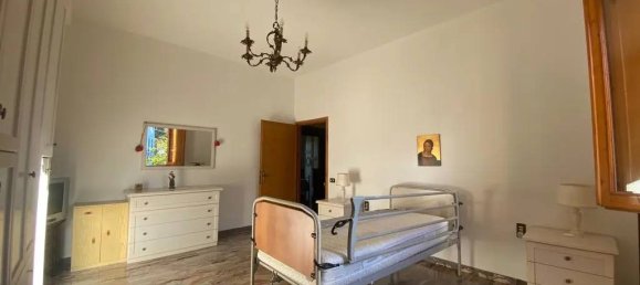 Apartamento de 5 habitaciónes en Vinci, Italy No. 146446 47