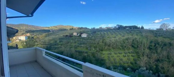 Apartamento de 5 habitaciónes en Vinci, Italy No. 146446 36