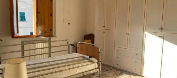 Apartamento de 5 habitaciónes en Vinci, Italy No. 146446 4