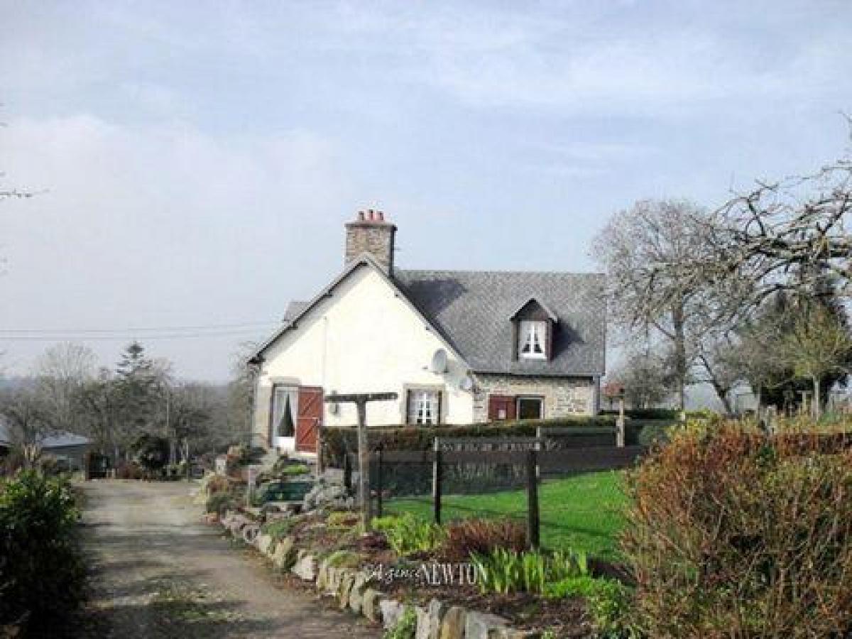 3 bedrooms House in Sourdeval, France No. 5364