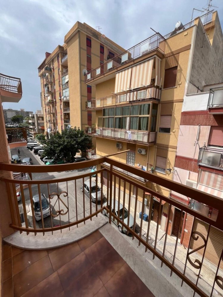 5 bedrooms Apartment in Bagheria, Italy No. 316807