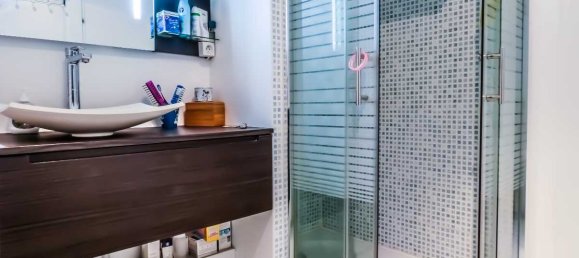 Casa de 4 dormitorios en Pau, France No. 207707 9