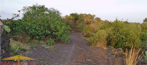 Земельный участок 8155м² в Кампоротондо Этнео, Италия № 163689 9