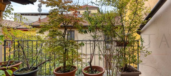 2 bedrooms Apartment in Milan, Italy No. 319927 5