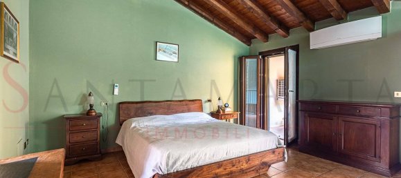 2 bedrooms Apartment in Milan, Italy No. 319927 3