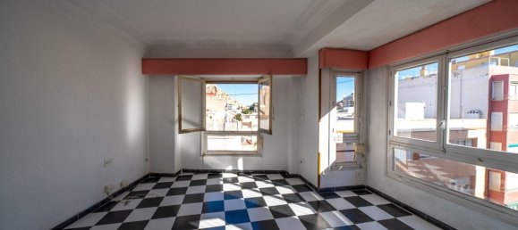5 Schlafzimmer Wohnung in Alicante, Spain, Nr. 29037 18