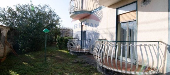 5 rooms Apartment in Catania, Italy No. 232930 25