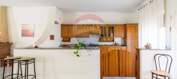 5 rooms Apartment in Catania, Italy No. 232930 9
