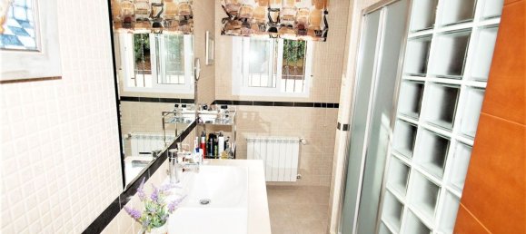 4 غرف نوم منزل في Denia, Spain رقم 27361 22