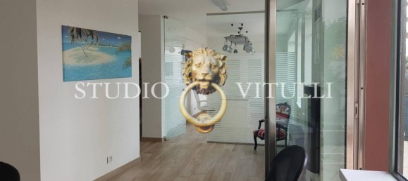 5غرفة مكتب في Bari, Italy رقم 118633 20