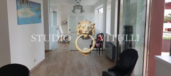 5غرفة مكتب في Bari, Italy رقم 118633 22