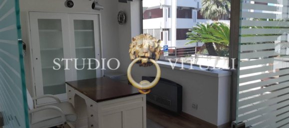 5غرفة مكتب في Bari, Italy رقم 118633 3