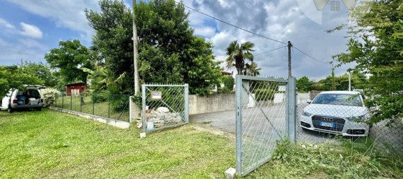 1000m² Land in Udine, Italy No. 184015 22