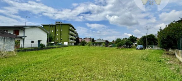 1000m² Land in Udine, Italy No. 184015 21