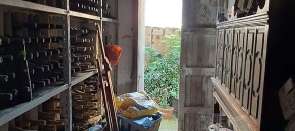 Квартира с 8 комнатами в Фонди, Италия № 181069 7