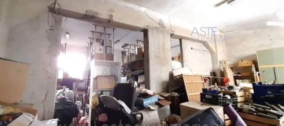 Квартира с 8 комнатами в Фонди, Италия № 181069 5